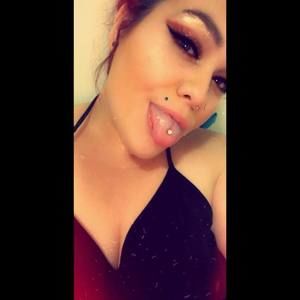 Meet your Posher, Shana